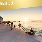 Swann - A 2 Pas De La Plage !